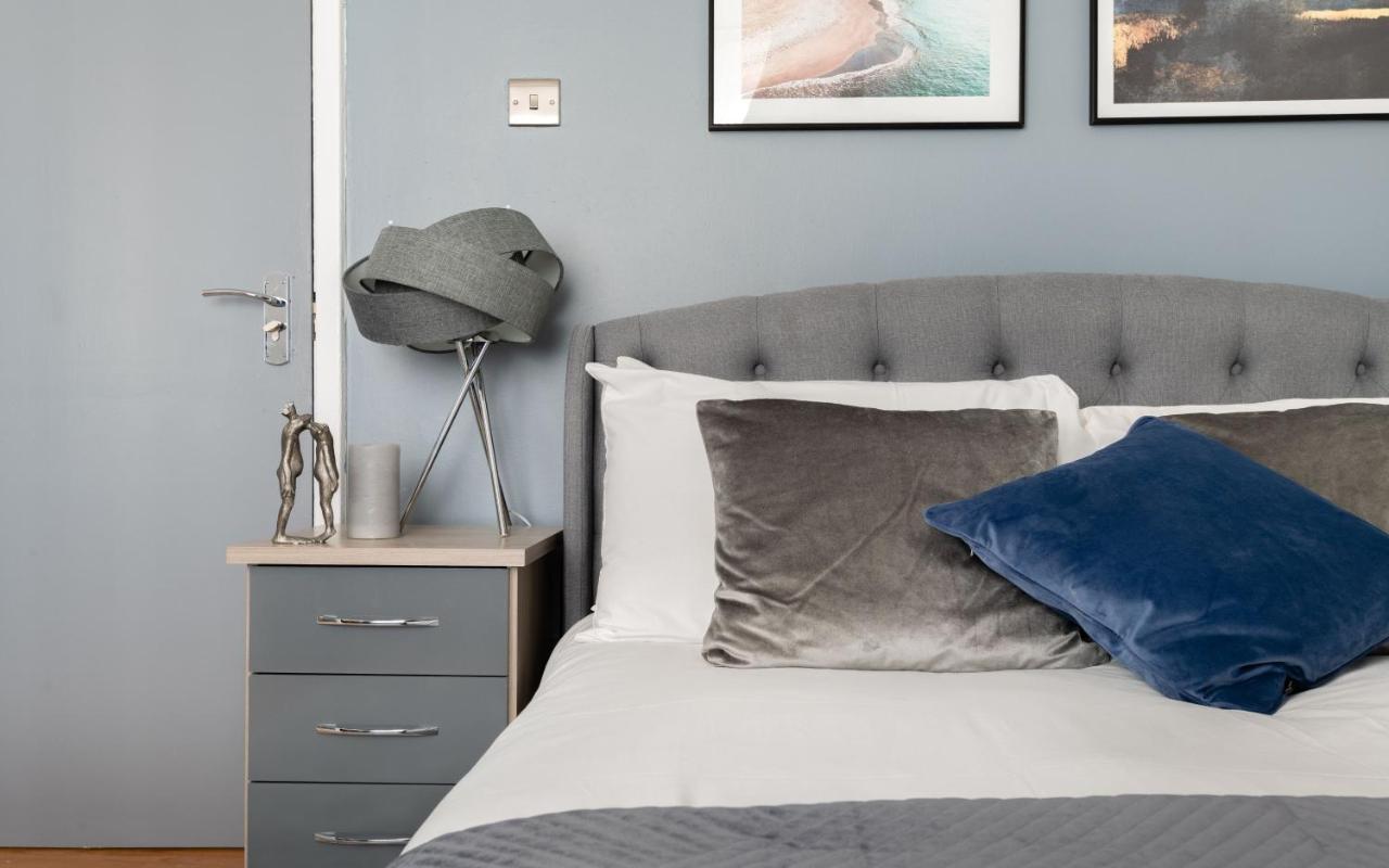 Spacious And Modern 4 Bed Apartment Next To Borough Station London Exterior foto